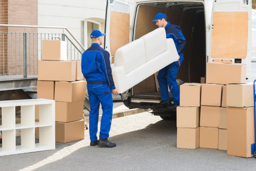 Careful unpacking support for a flat move in Archway